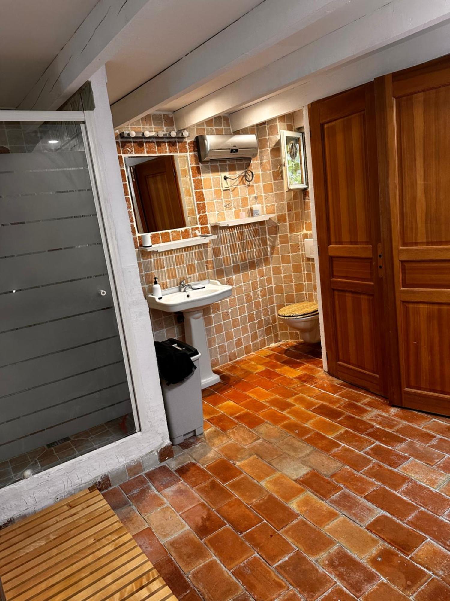 Nouveau Rognes Maison De Vacances Loft 4 Couchages Kültér fotó